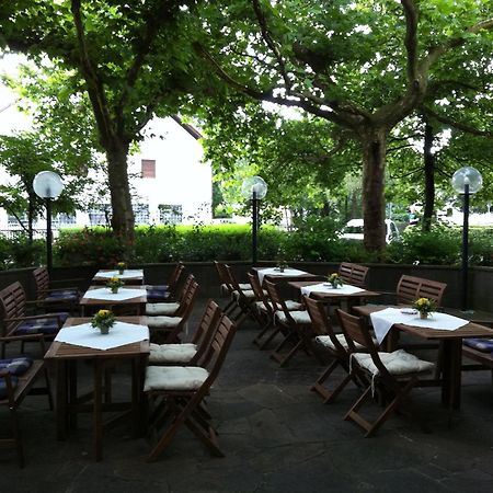 Stern Hotel Soller Изманинг Екстериор снимка