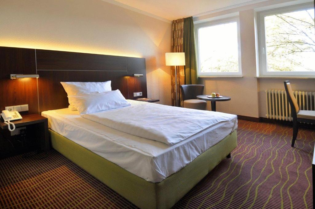 Stern Hotel Soller Изманинг Стая снимка
